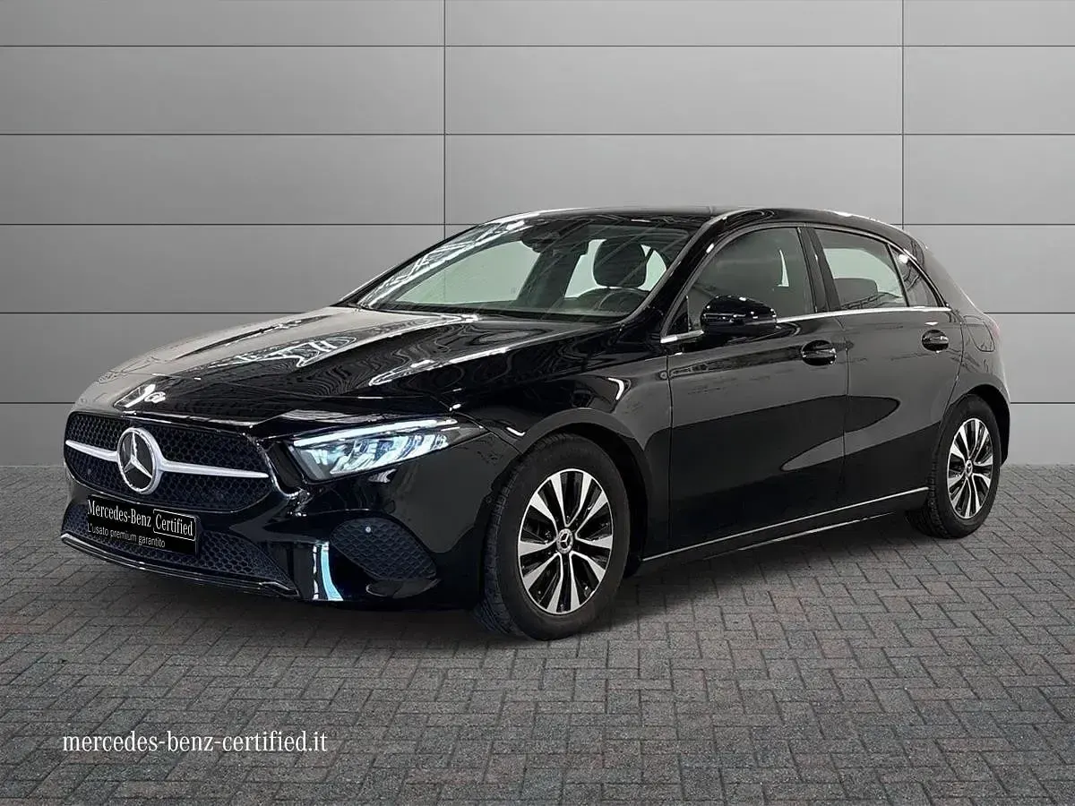 Usata Mercedes A180 Advanced 116 CV (85 kW) 2023 Berlina