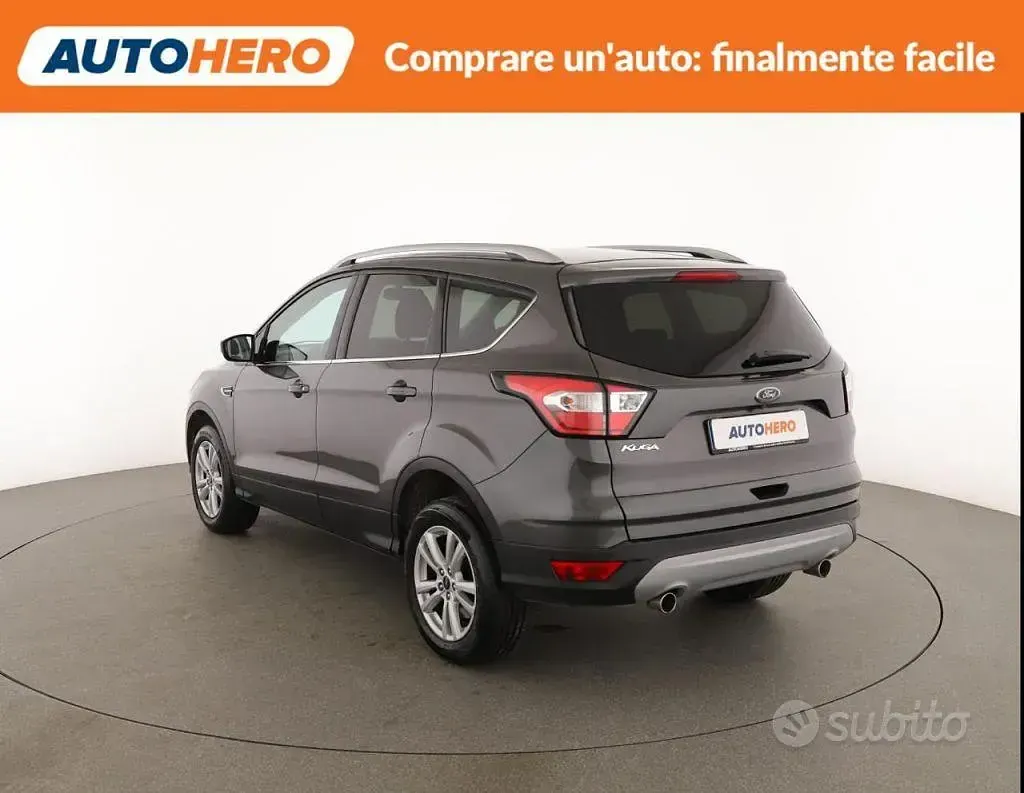 Usata Ford Kuga Business Edition 120 CV (88 kW) 2019 Grigio SUV