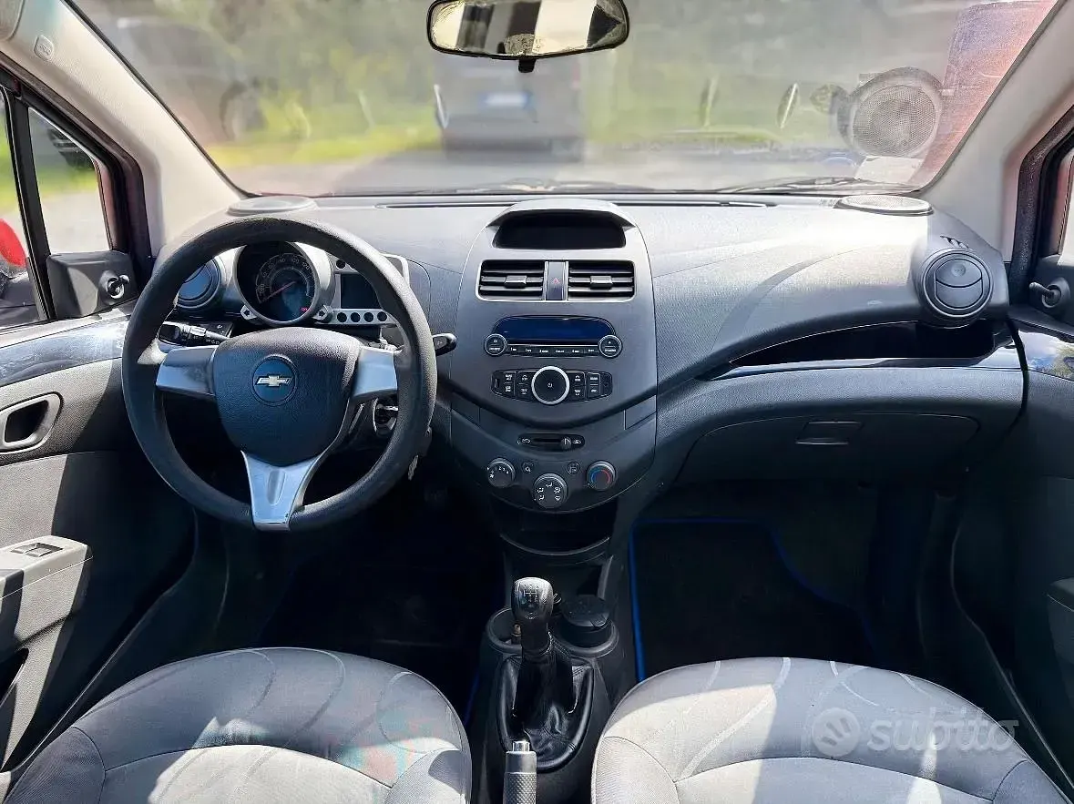 Usata Chevrolet Spark 68 CV (50 kW) 2012 Rosso Utilitaria