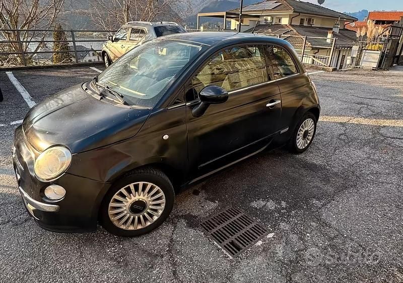 Usata Fiat 500 Lounge 69 CV (50 kW) 2010 Nero Utilitaria