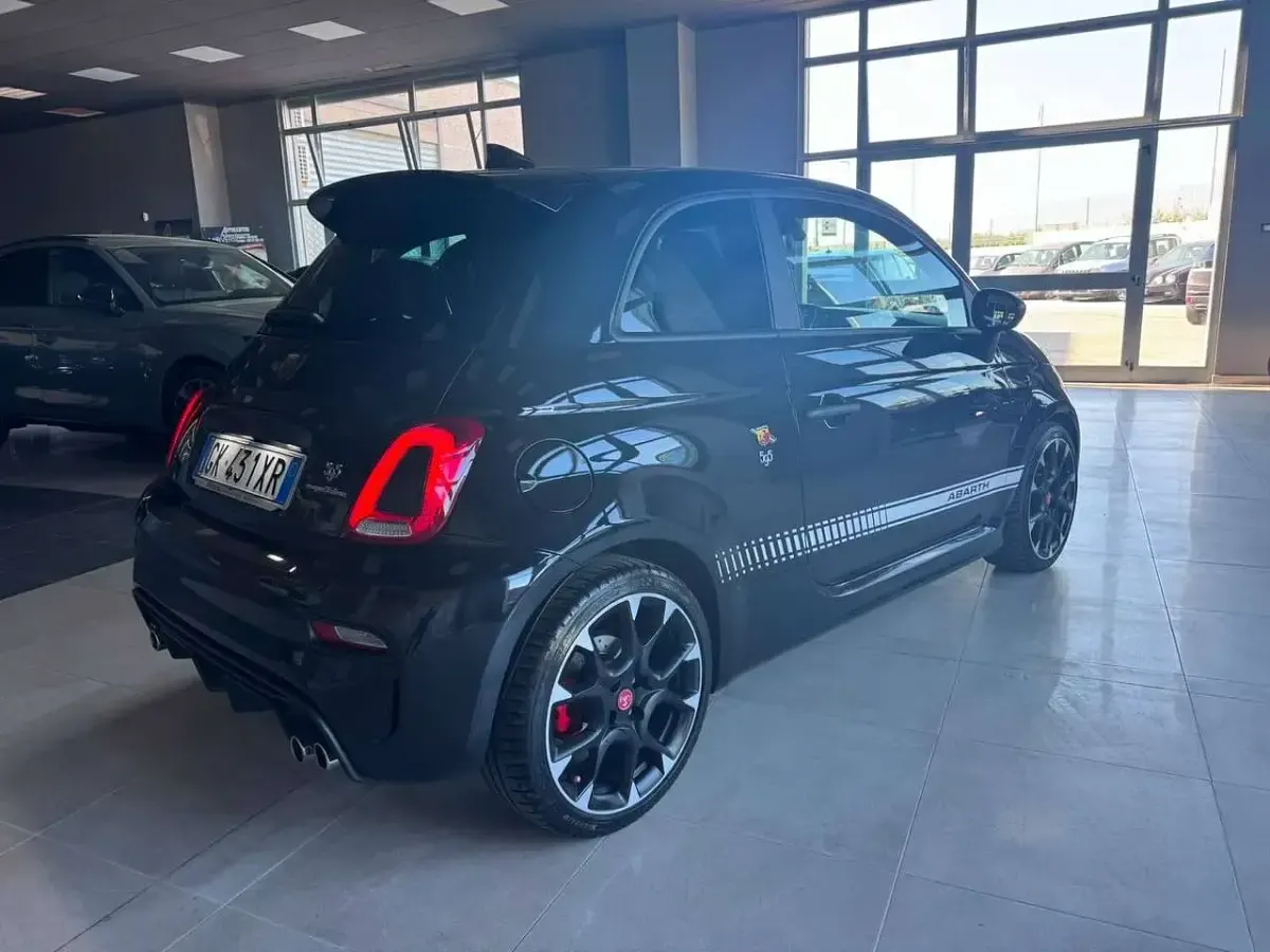 Usata Abarth 595 Competizione 179 CV (131 kW) 2022 Nero Utilitaria