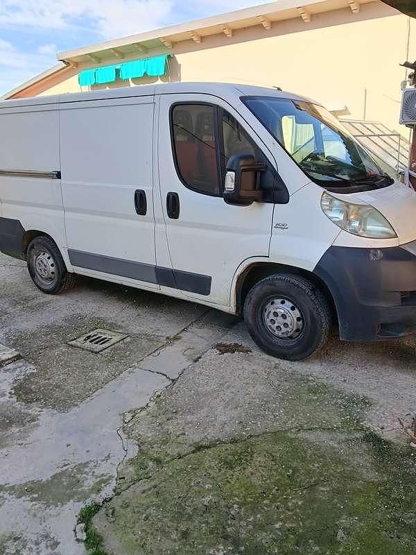 Usata Fiat Ducato 101 CV (74 kW) 2011 Bianco Furgone