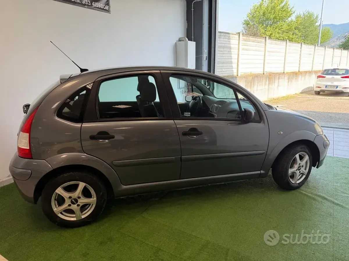 Usata Citroën C3 Exclusive 73 CV (53 kW) 2009 Marrone Berlina