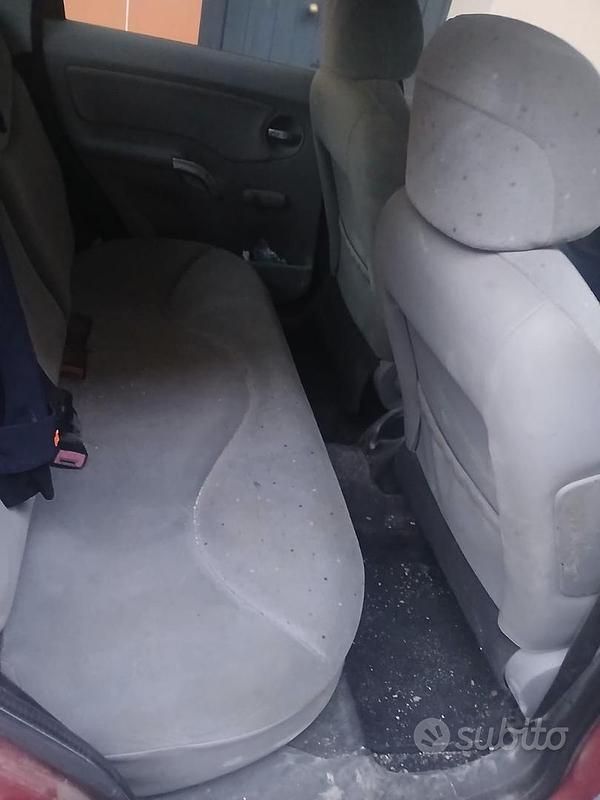 Usata Citroën C3 88 CV (64 kW) 2007 Rosso Utilitaria