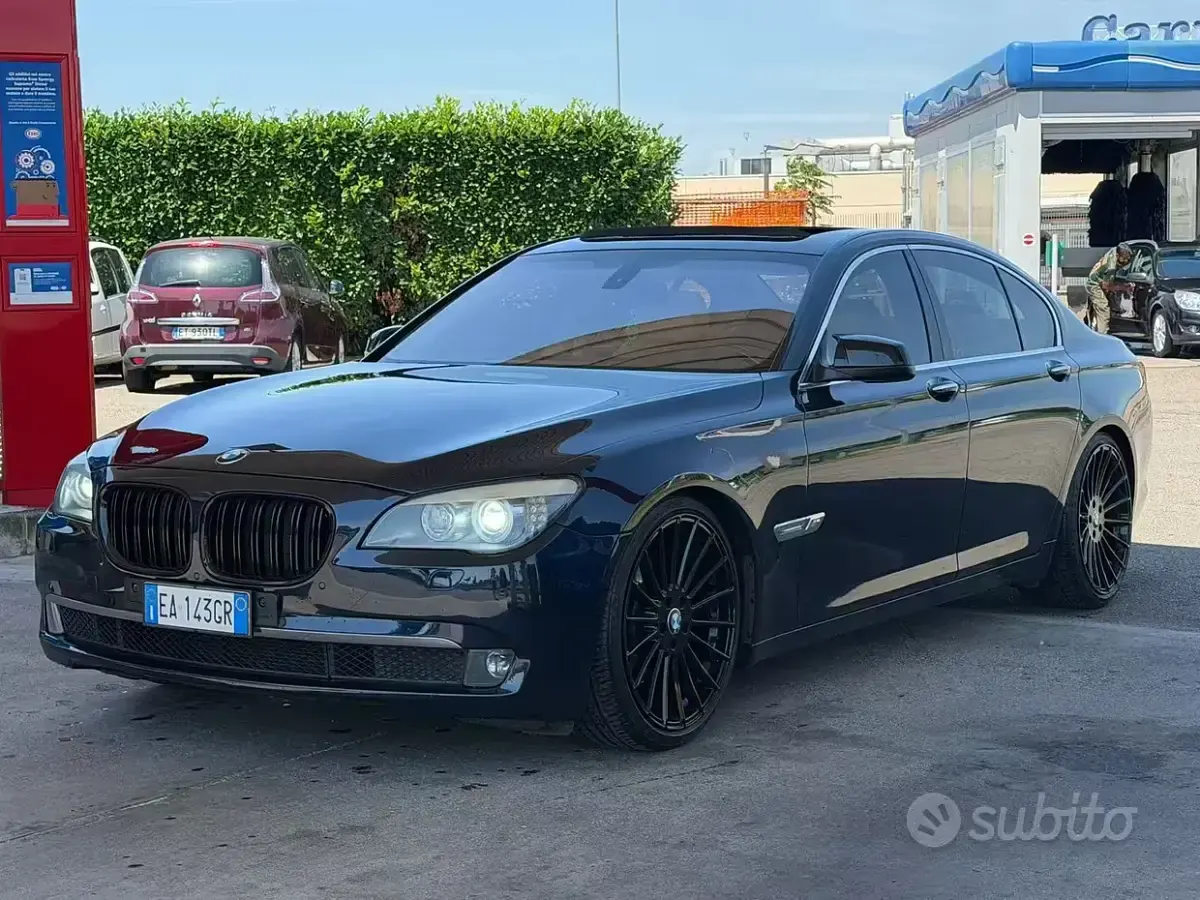Usata BMW 730 306 CV (225 kW) 2011 Nero Berlina