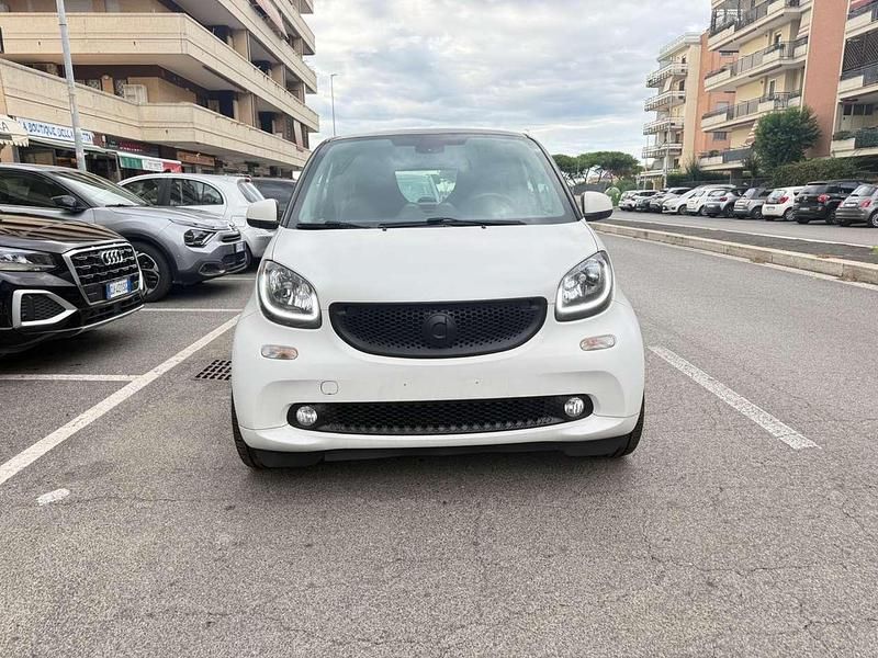 Bianco Usata 2019 Smart ForTwo Coupé Passion Coupé | 15.900 € (Ottimo prezzo) - Immagine 1/4