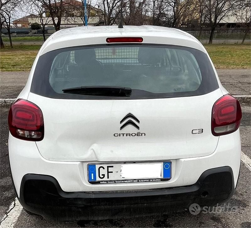 Usata Citroën C3 102 CV (75 kW) 2021 Bianco Utilitaria