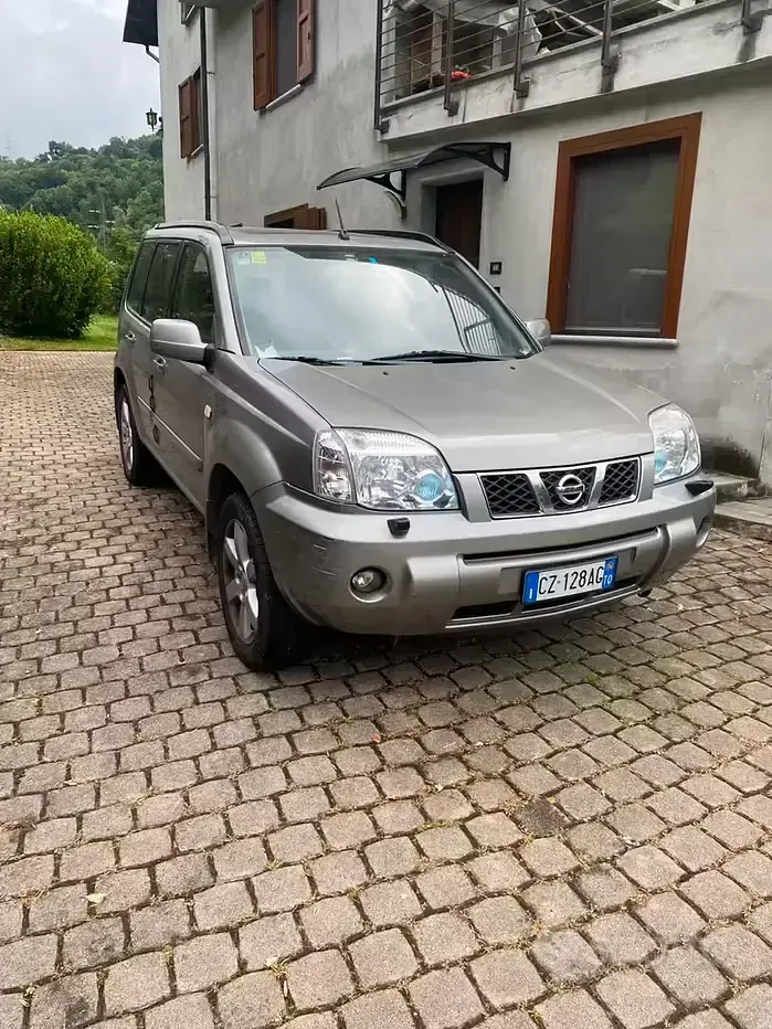 Usata Nissan X-Trail 136 CV (100 kW) 2006 SUV