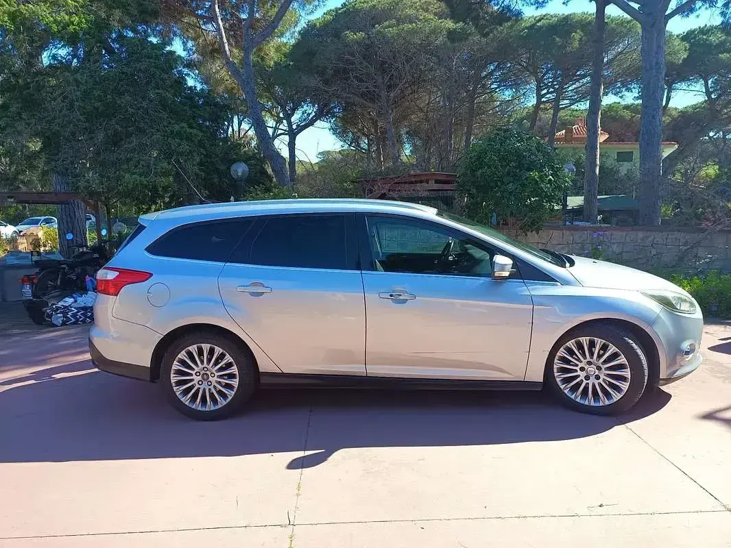 Usata Ford Focus Titanium 116 CV (85 kW) 2011 Station wagon