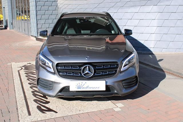 Usata Mercedes GLA220 Premium 170 CV (125 kW) 2018 Grigio SUV