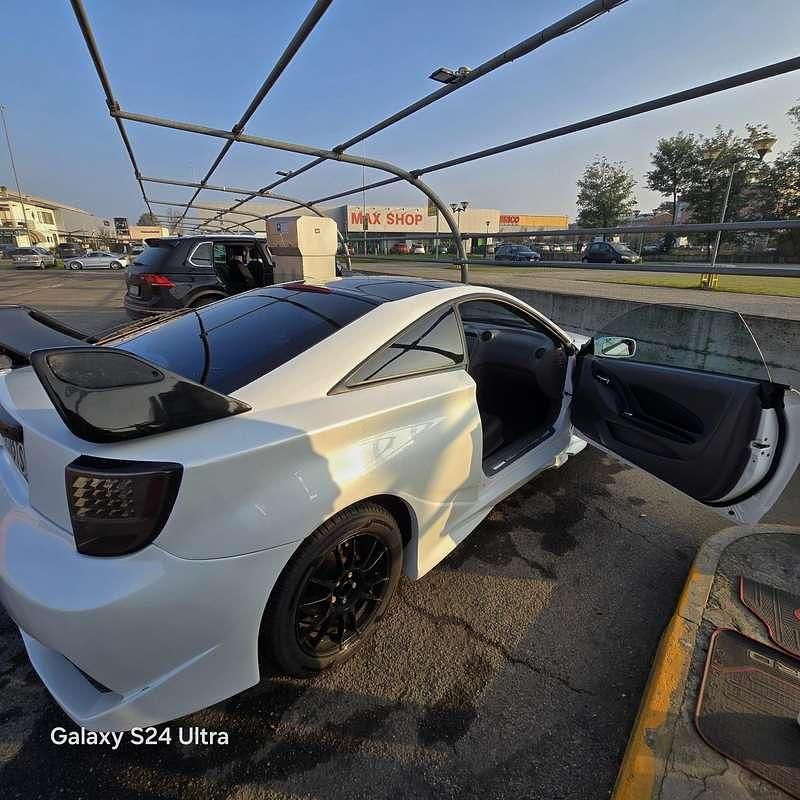 Usata Toyota Celica 143 CV (105 kW) 2000 Coupé