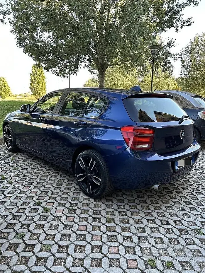 Usata BMW 116 116 CV (85 kW) 2013 Bluazzurro Utilitaria