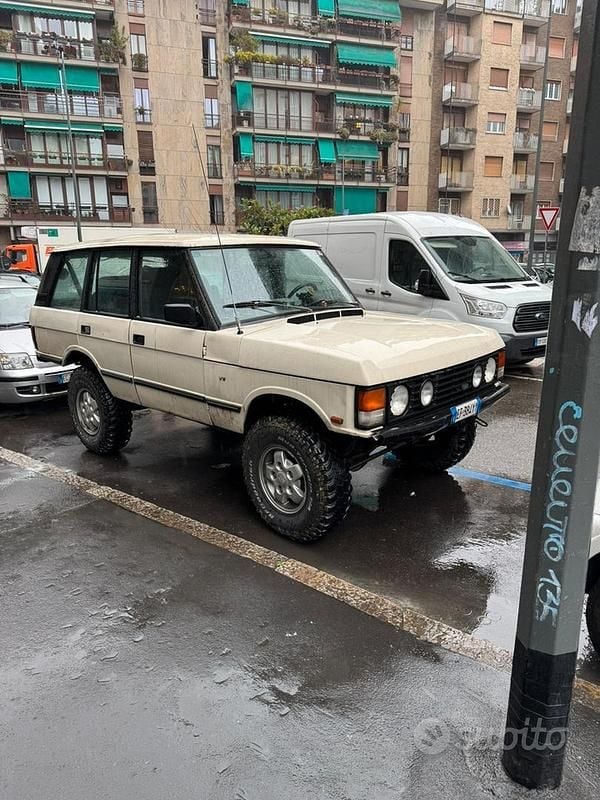 Bianco Usata 1987 Land Rover Range Rover Classic Tre volumi | 8000 € - Immagine 1/4
