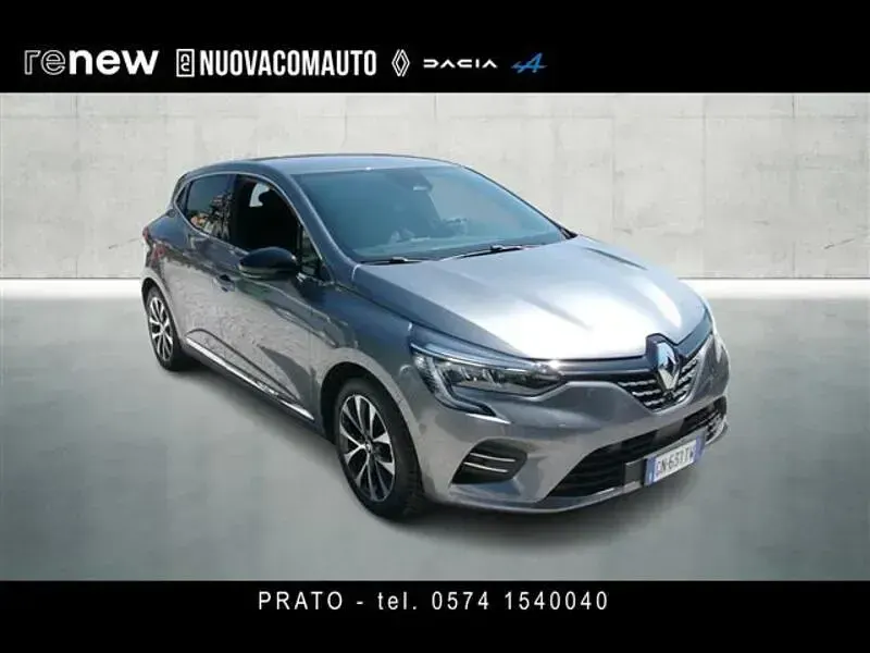 Usata Renault Clio Techno 145 CV (106 kW) 2023 Grigio scuro Utilitaria