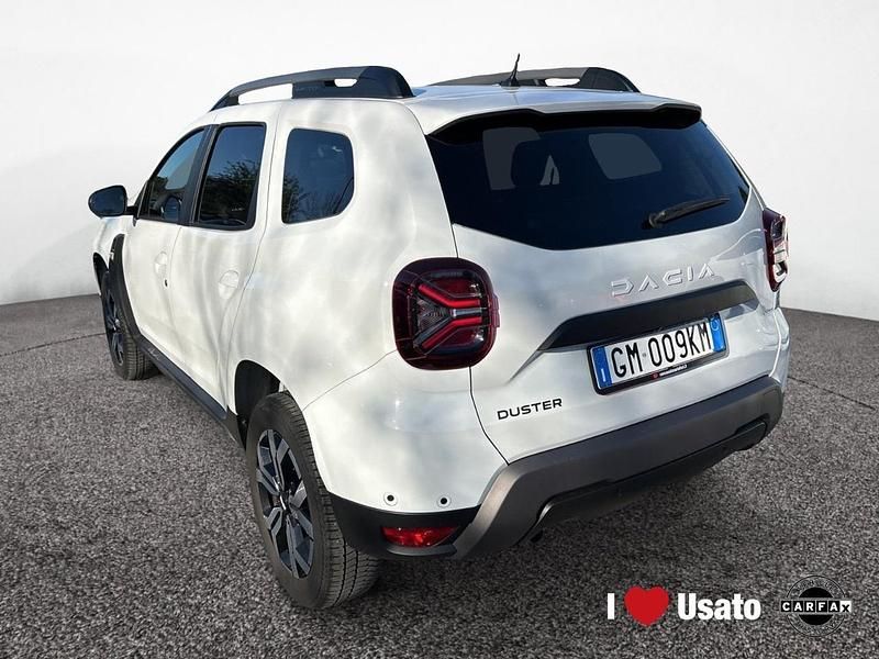 Usata Dacia Duster Journey 101 CV (74 kW) 2022 Bianco SUV