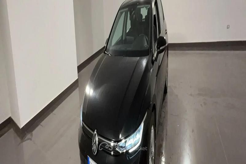 Usata VW Golf VIII Life 116 CV (85 kW) 2025 Nero Berlina