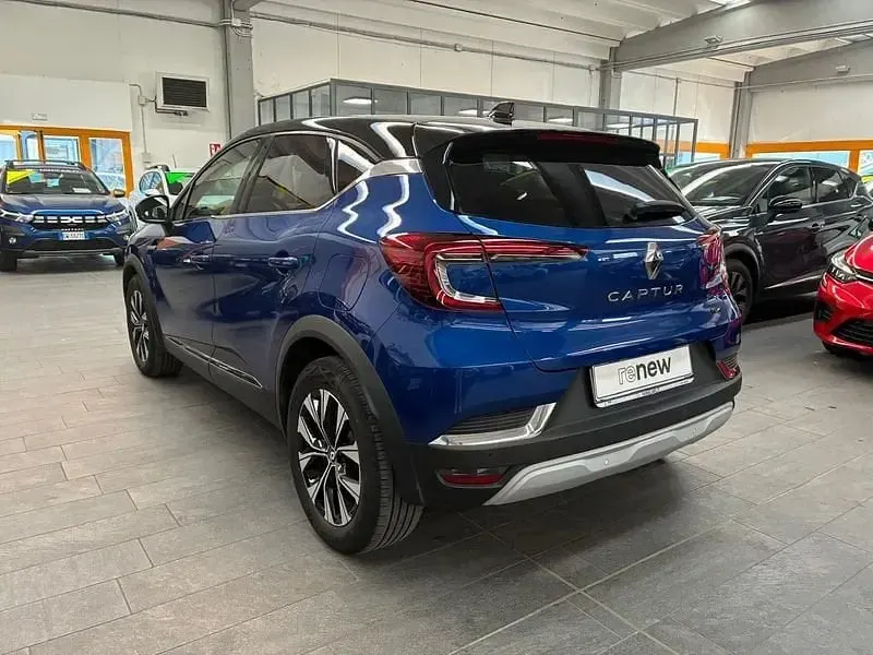 Usata Renault Captur Techno 159 CV (116 kW) 2023 Nero SUV