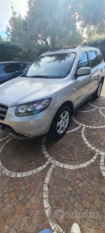 Grigio Usata 2008 Hyundai Santa Fe SUV | 2950 € (Super prezzo) - Immagine 1/4