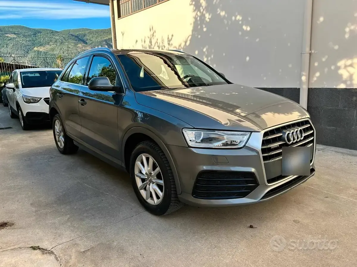 Usata Audi Q3 150 CV (110 kW) 2017 Grigio SUV