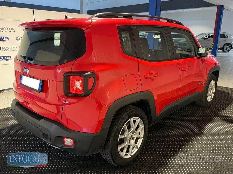 Usata Jeep Renegade Limited 131 CV (96 kW) 2023 Rosso pastello SUV