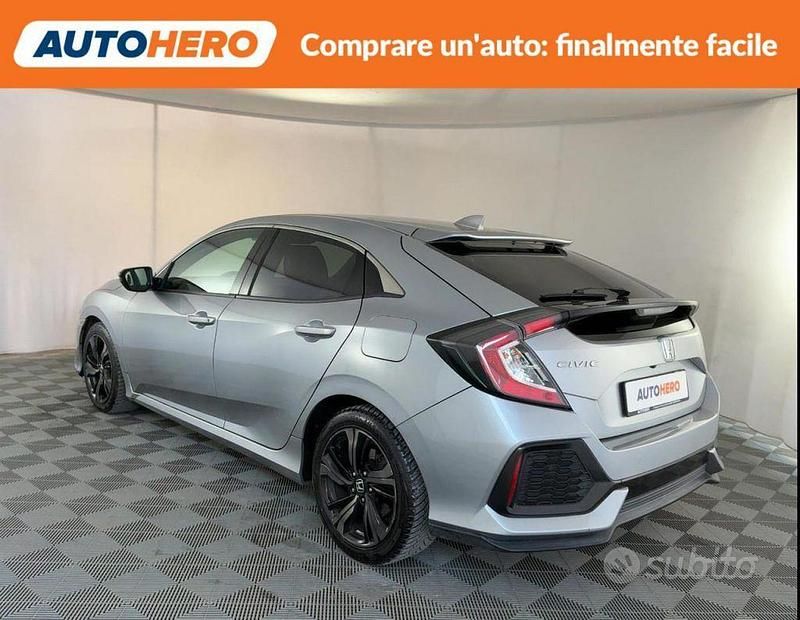 Usata Honda Civic Elegance 129 CV (94 kW) 2017 Grigio Berlina