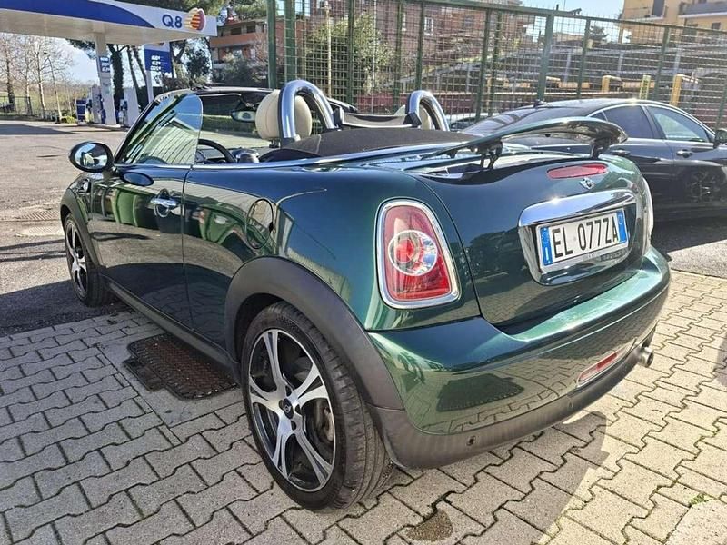 Usata Mini Cooper Cabriolet 122 CV (89 kW) 2012 Verde Cabrio