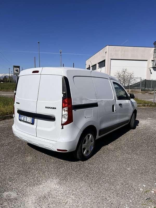 Gebraucht Dacia Dokker Ambiance 83 PS (61 kW) 2017 Van / Kleinbus
