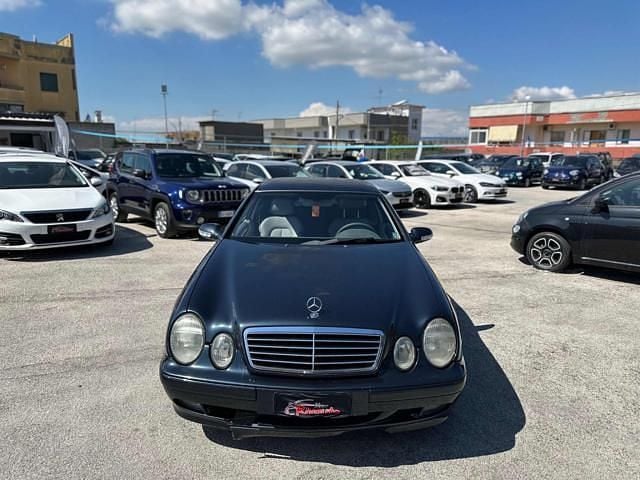 Blu Usata 1999 Mercedes CLK200 Avantgarde Coupé | 1990 € (Super prezzo) - Immagine 1/4