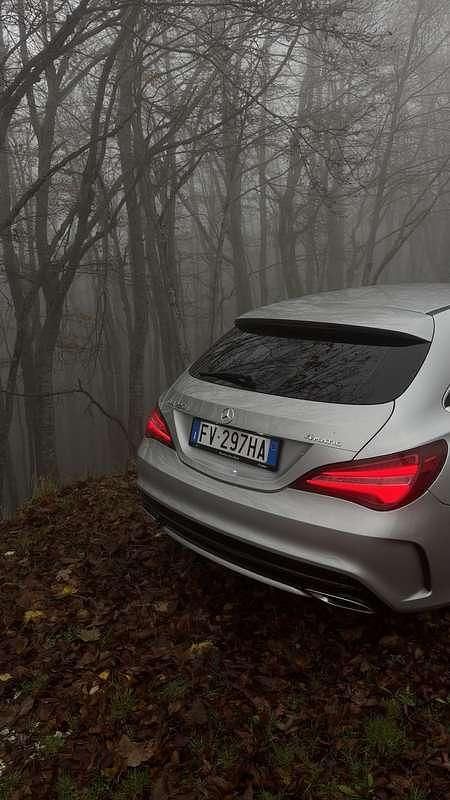 Usata Mercedes CLA220 Shooting Brake Edition 177 CV (130 kW) 2018 Station wagon