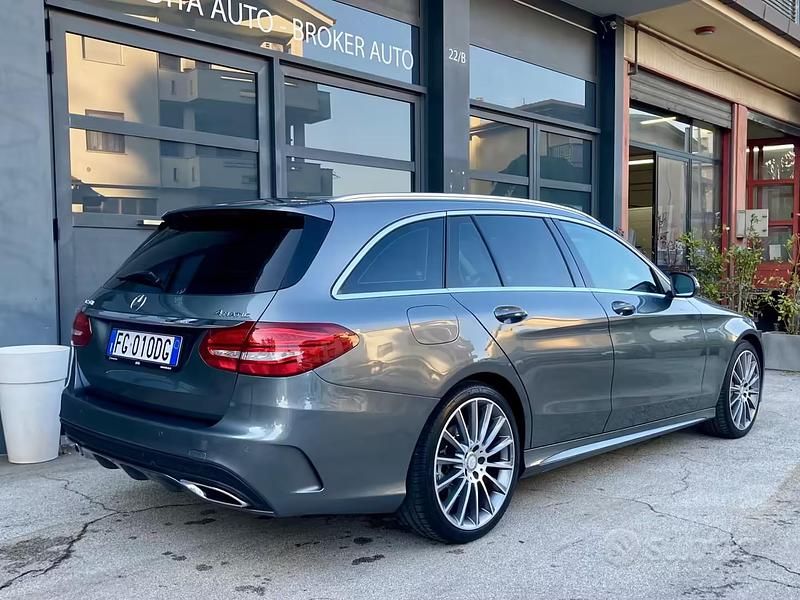 Usata Mercedes C220 AMG 169 CV (124 kW) 2016 Grigio Station wagon