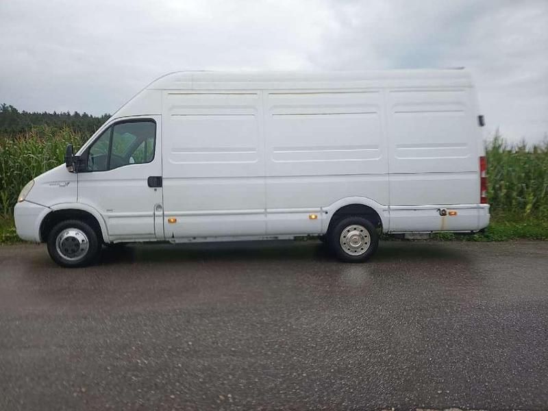 Usata Iveco Daily 136 CV (100 kW) 2008 Furgone