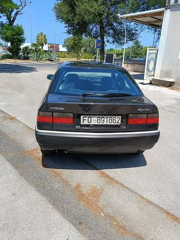 Usata Citroën Xantia 101 CV (74 kW) 1993 Utilitaria