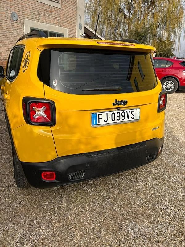 Usata Jeep Renegade 2017 Giallo SUV