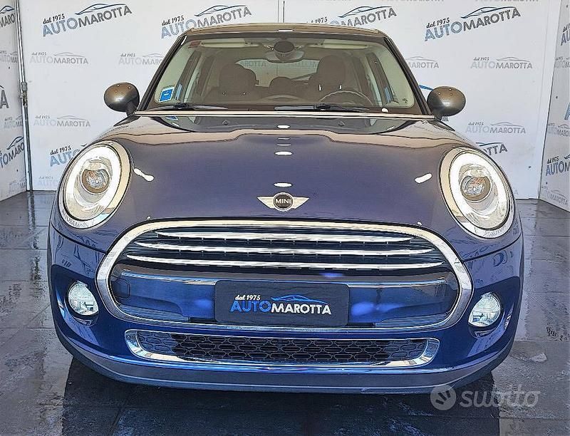 Usata Mini Cooper D Hype 117 CV (86 kW) 2017 Blu/azzurro Utilitaria