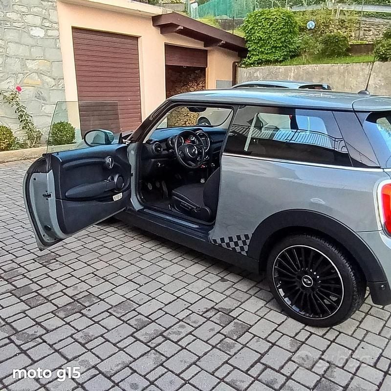 Usata Mini ONE 2020 Utilitaria