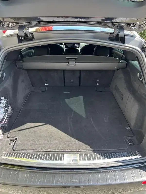 Usata Mercedes E220 AMG line 194 CV (142 kW) 2020 Nero Station wagon