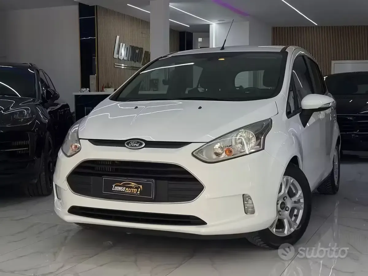 Usata Ford B-MAX Titanium 95 CV (69 kW) 2015 Bianco Monovolume