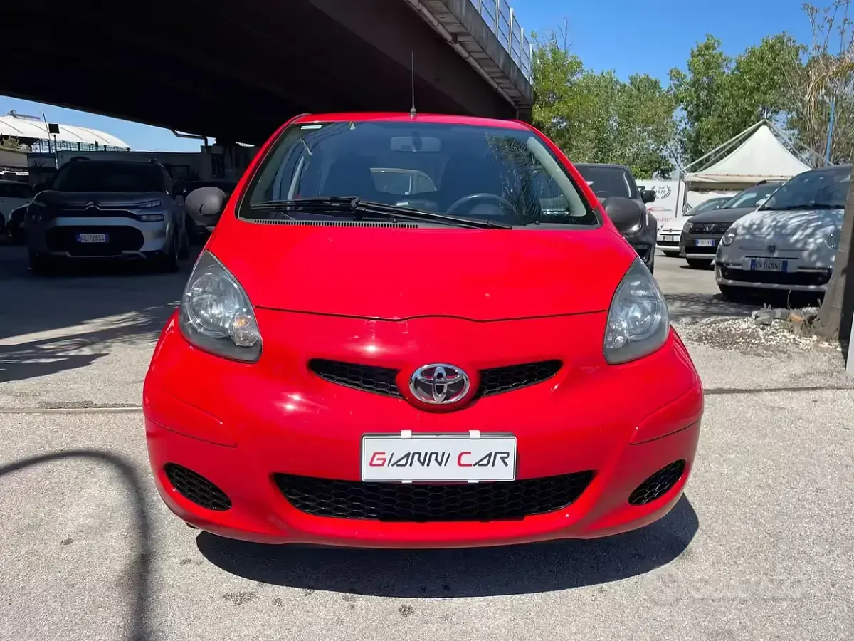 Occasion Toyota Aygo Connect Style 68 ch (50 kW) 2012 Rouge Citadine