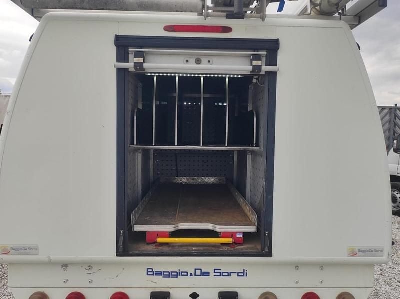 Usata Mitsubishi L200 135 CV (99 kW) 2015 Bianco Pick-up