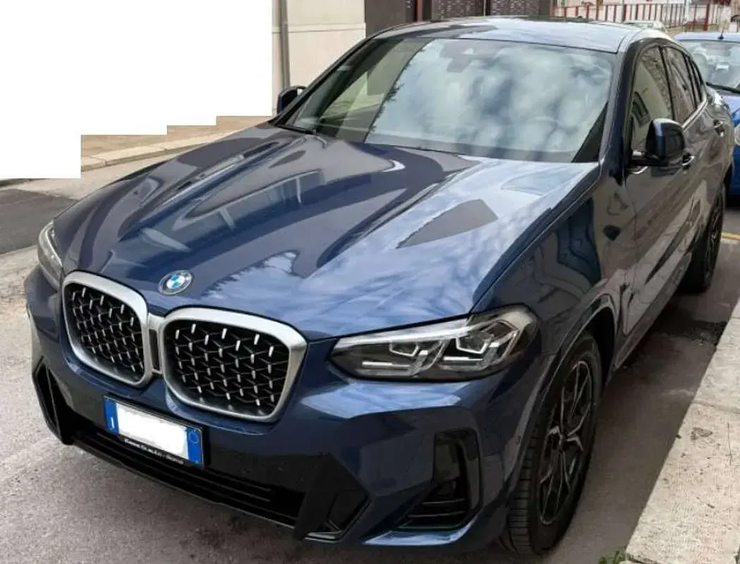 Usata BMW X4 M Sport 190 CV (139 kW) 2021 Blu/azzurro SUV