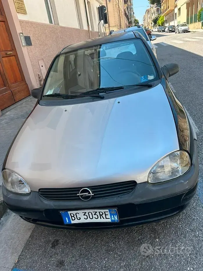 Usata Opel Corsa 2000 Nero Berlina