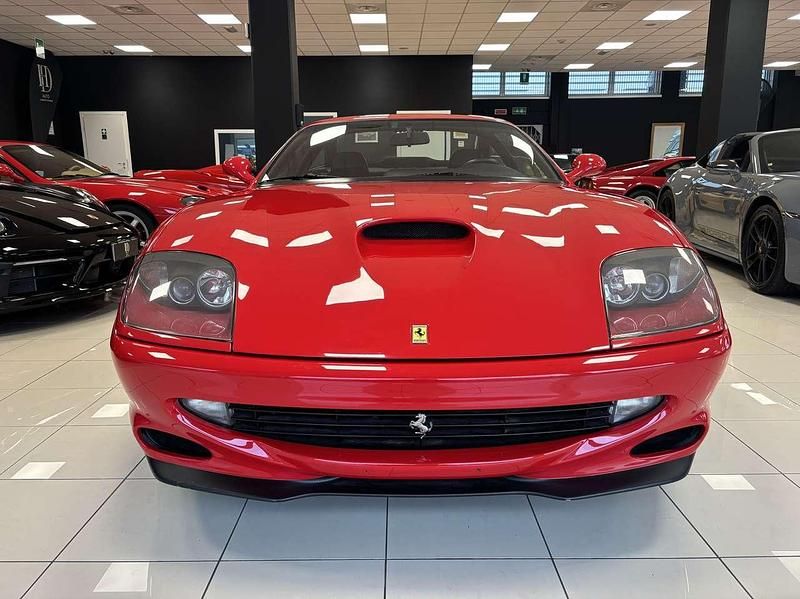 Usata Ferrari 550 485 CV (356 kW) 1998 Rosso corsa Coupé