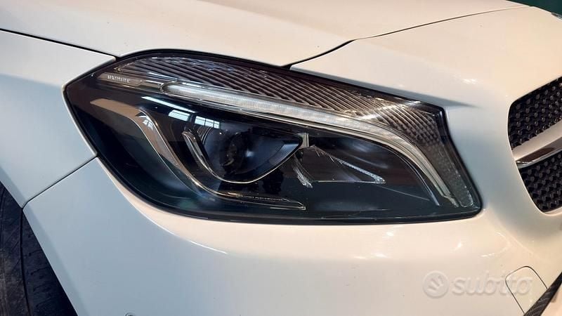 Usata Mercedes A180 109 CV (80 kW) 2018 Bianco Berlina