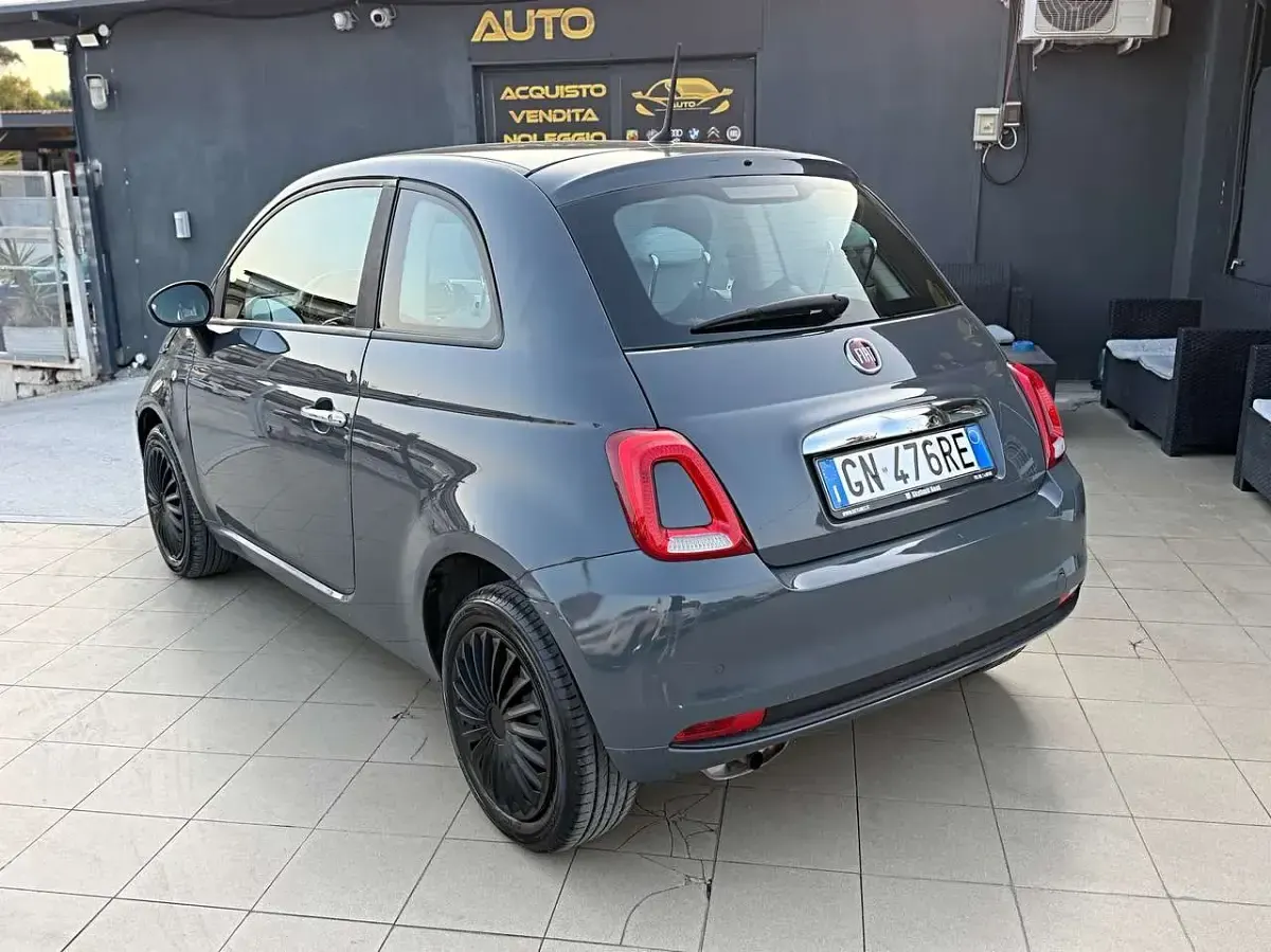 Usata Fiat 500 Dolcevita 69 CV (50 kW) 2022 Other Utilitaria