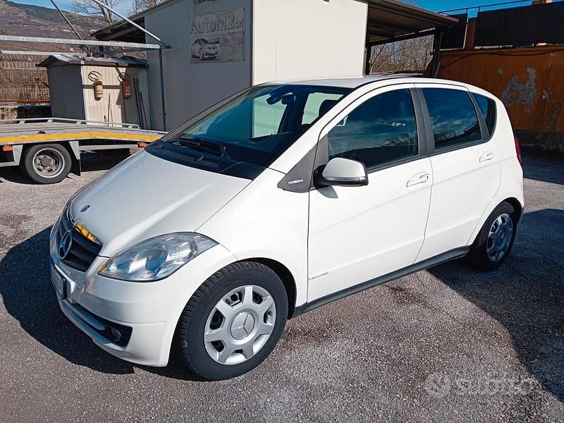 Usata Mercedes A160 Executive 82 CV (60 kW) 2011 Bianco Berlina