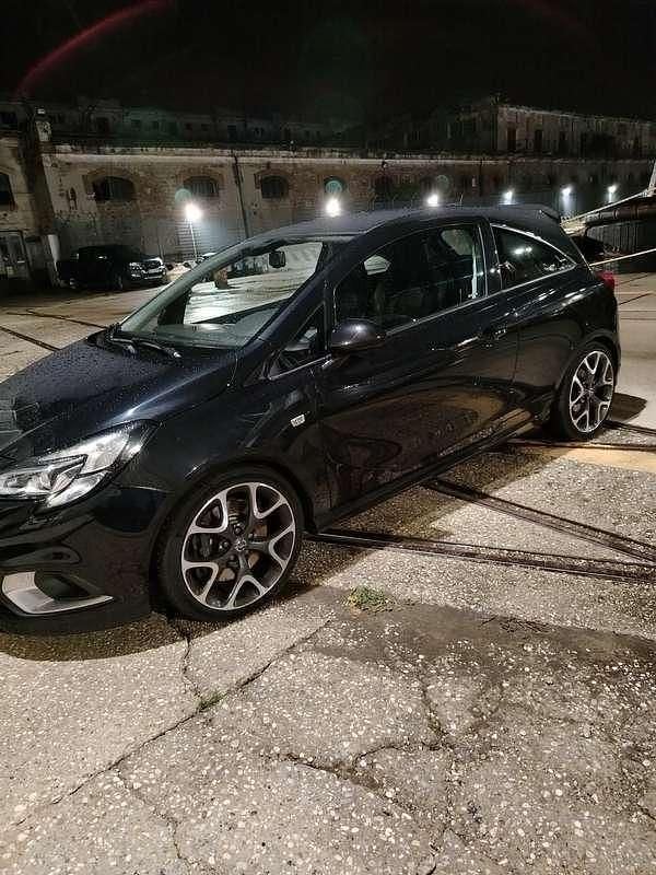 Usata Opel Corsa OPC 207 CV (152 kW) 2016 Utilitaria