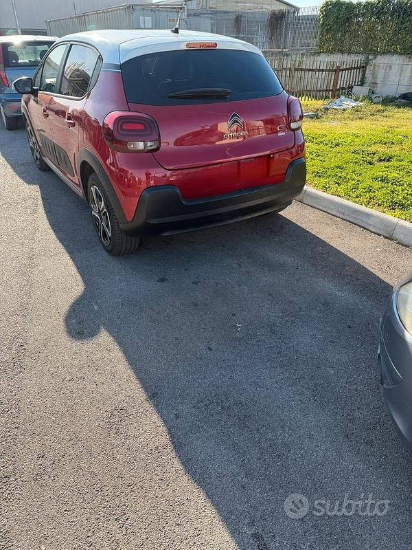 Usata Citroën C3 Shine 102 CV (75 kW) 2020 Rosso Utilitaria