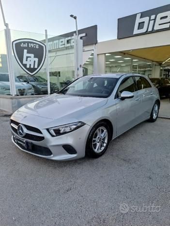 Usata Mercedes A180 Business 116 CV (85 kW) 2019 Berlina