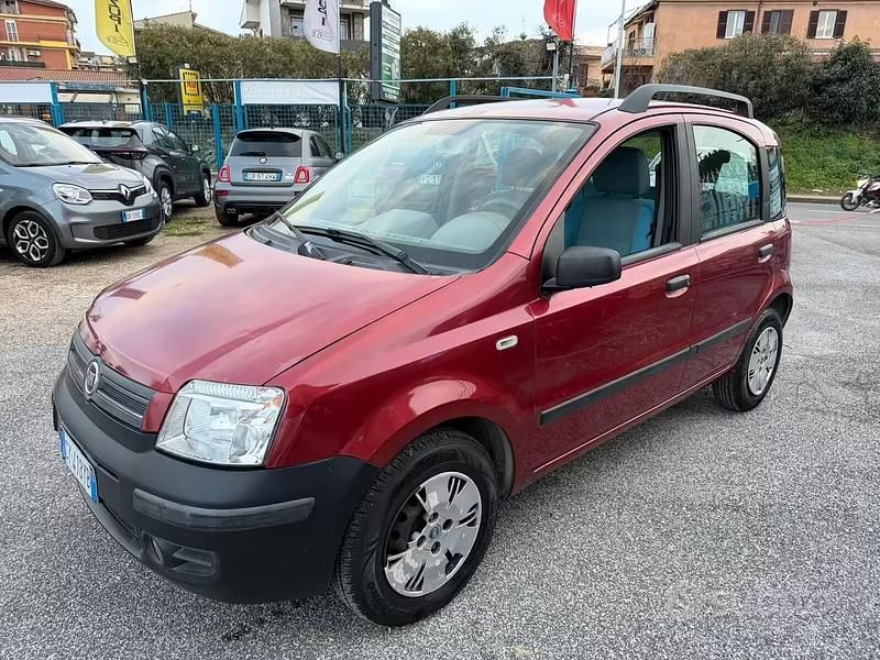 Usata Fiat Panda 60 CV (44 kW) 2005 Rosso Utilitaria