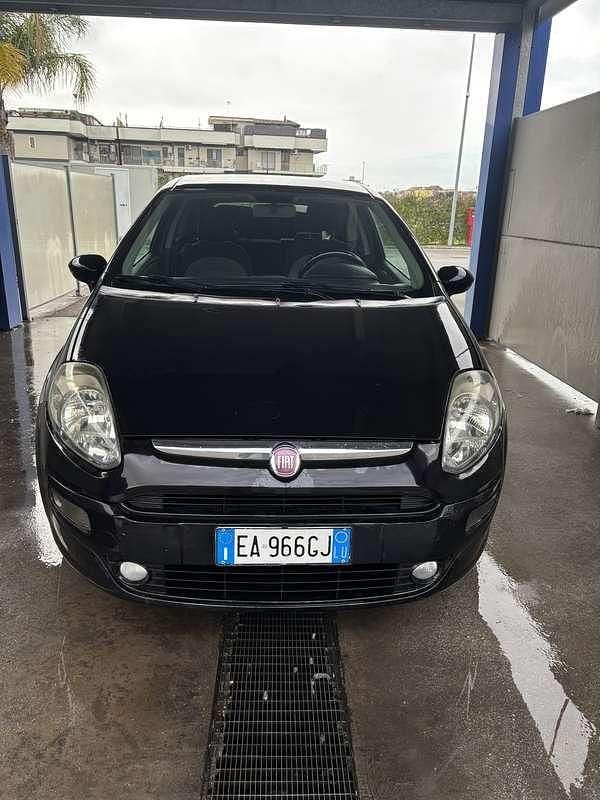 Usata Fiat Punto Evo Dynamic 75 CV (55 kW) 2010 Utilitaria